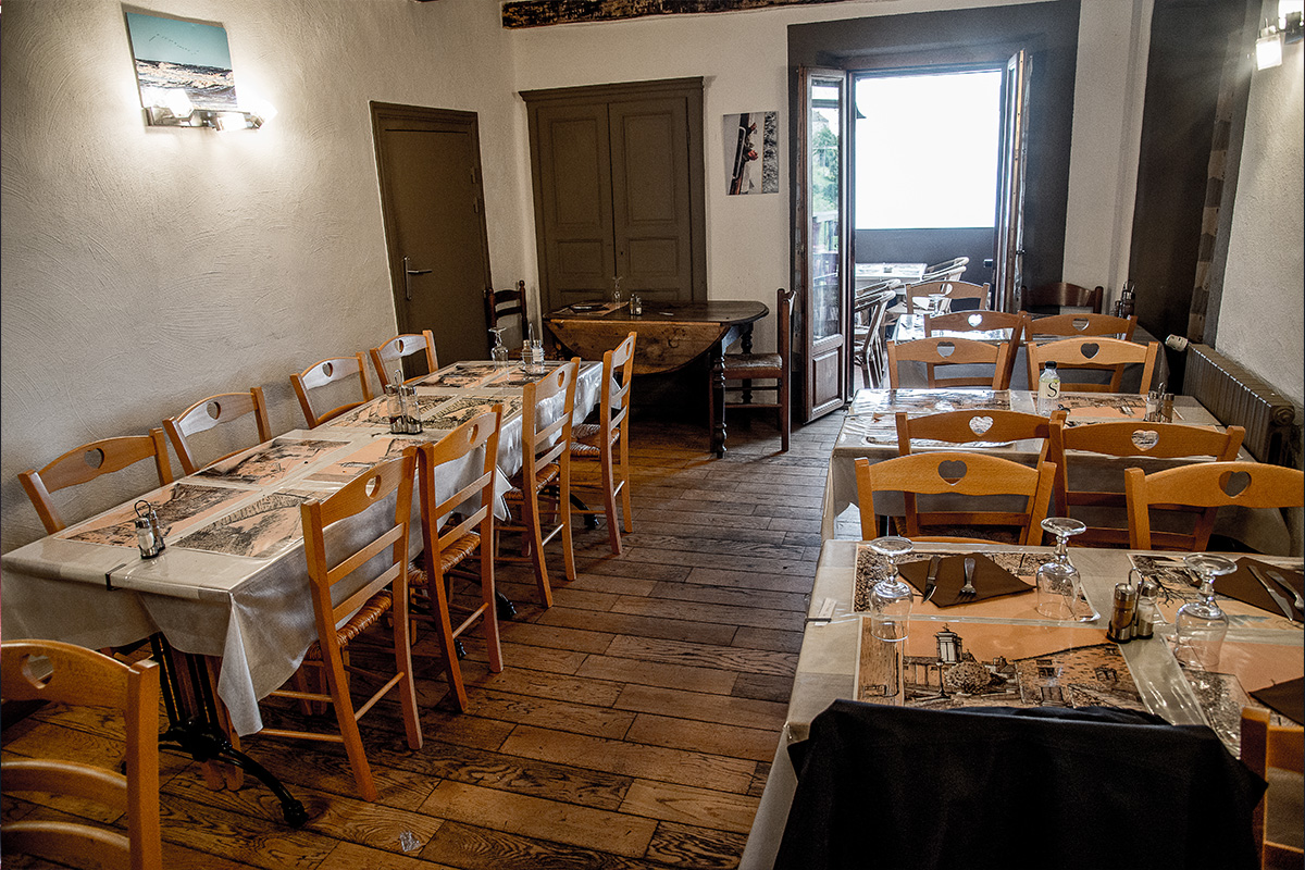 restaurant6